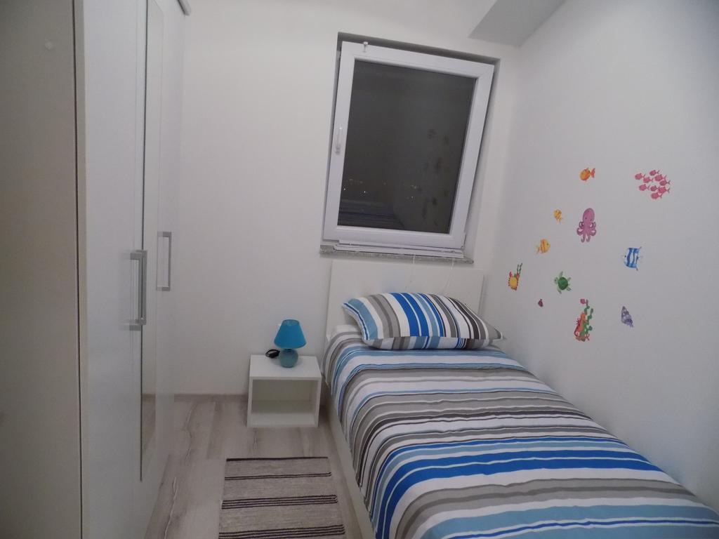 Apartments Sofija Vrsi Exterior photo