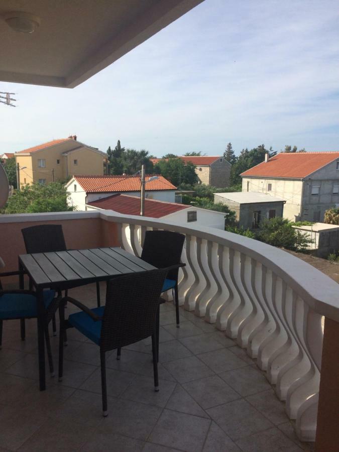 Apartments Sofija Vrsi Exterior photo